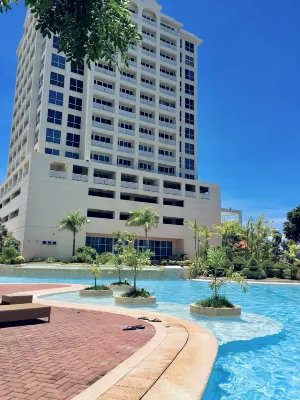 La Mirada Hotel Near Mactan Newtown & Beaches - Homestays