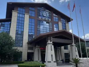 Popular 4-Star Select Hotels in Yuncheng