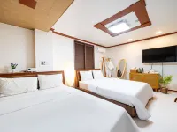 Jamsil (Geoyeo-dong) Romance Hotel Hotels near Macheon Station