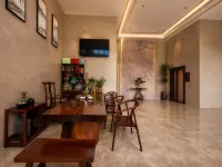 Victoria Hotel (Sihui Dawang Plaza) - Gym