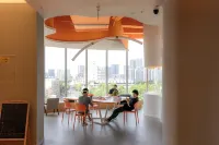 Chengdu Yummy Hill Hostel - Hostels