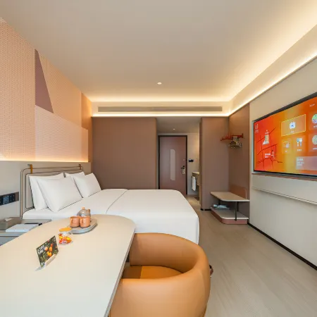 Oranges Hotel (Huzhou Xiang Tang Street Store)