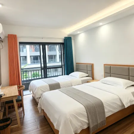 Huanxin Apartment