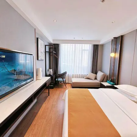 VIP Hotel