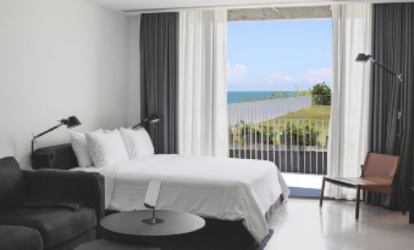 Sundance Dayclub Hua Hin