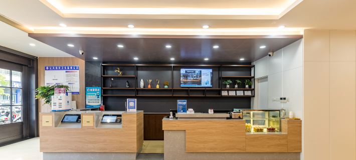 HuaTing Hotel (Poyang Wetland Park) Hotels in Poyang County