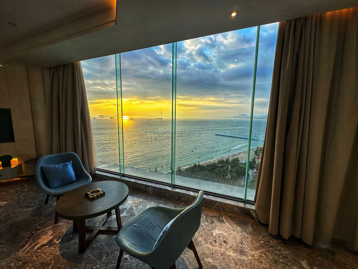 yunhaili seascape apartment
