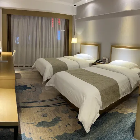 Yinhe Hotel
