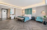 Yulin Jingbian County Bus Station XANA Deluxe Hotel Hotels in Jingbian
