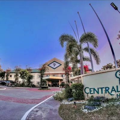 Luisita Central Park Hotel Hotels near Hacienda Luisita Train Relic