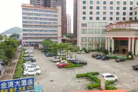Golden Wave Hotel Hotel in zona Huangjiangzhen Pedestrian Street