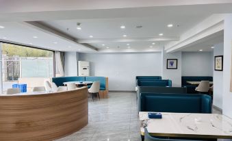 HanTing Hotel (Yantai International Expo Center)