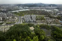 Mount Huangshan Creek Water Cloud Stream Forest Resort Hotel (Tunxi Old Street Store) - romantique