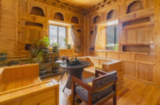 Guanshan Muyun Bieyuan