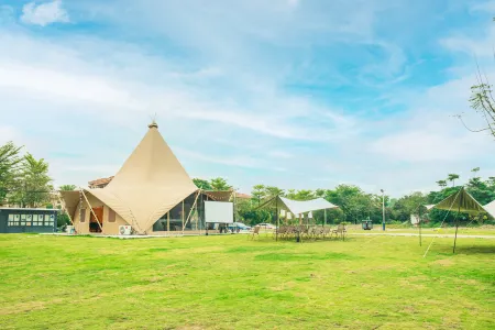 Young LiveCamp Отели рядом с достопримечательностью «Haishou Island»