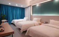 Fuchuan Tujia Hotel - Parkplatz
