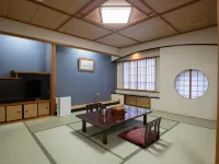 Yataro Hotels near Sofukuji Temple