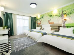 Little Grey Deer Boutique Hotel (Zhengzhou High-speed Railway East Station)