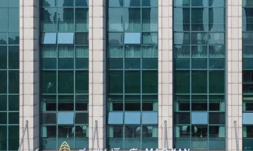 Xinyang Maojian Hotel