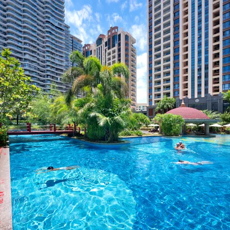 Sanya Baohong Hotel
