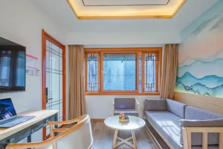 Mutian Courtyard Leisure Time Home (Sifang Street Store in the Old Town of Lijiang)