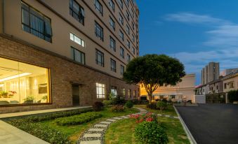 Starway Hotel (Xiangshan Port Road)