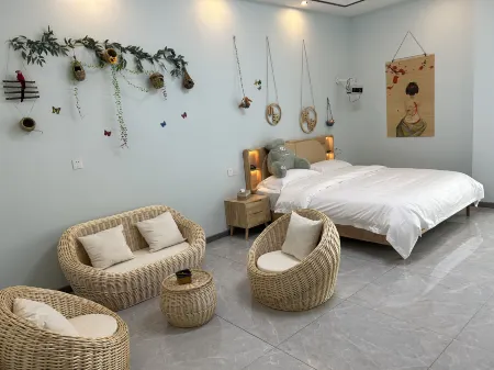 Xiaorou Homestay Отели в г. Линьи