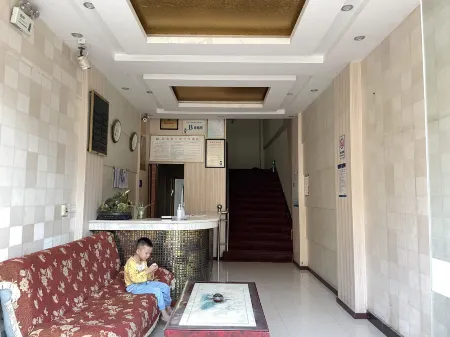 Huayu Chuanfeng Business Hotel