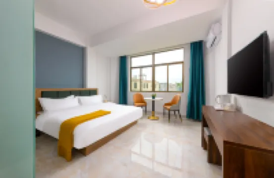 壹航假日酒店（海口美蘭國際機場美蘭高鐵站店）