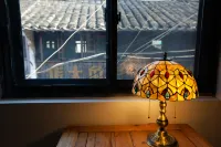 Floral Hotel · Yixing Lake Father Holds Hometown Hotel