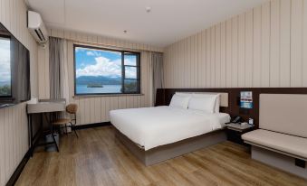 HanTing Hotel (Qiandaohu Lüyou Matou Zhongxindian)