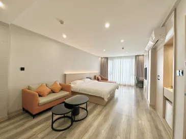 Yuyue Selected Apartment