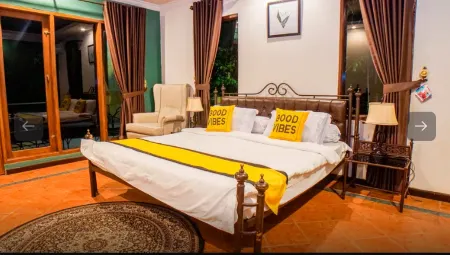 Covehill Green Resort by My Hospitality Отели рядом с достопримечательностью «Pelabuhan Ratu»