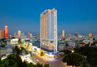 G8 Luxury Hotel and Spa Da Nang Hotel in zona Danang Private Car