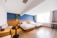 Ni Hao Hotel (Qingzhou Ancient City Fangongting Park) Hotels in Qingzhou