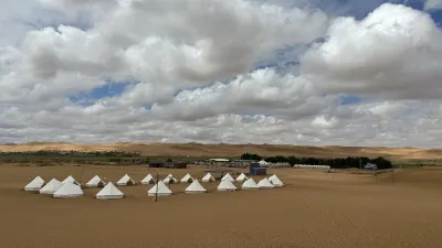 阿拉善左旗騰格裏沙漠壹號營地