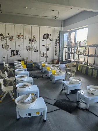 Yishui Wenfang Hotel Отели в г. Исянь