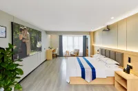 Nanjing University of Technology Jiuyun Boutique Hotel Hotel a Jiangpu Tangquan Area