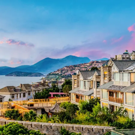 Starry Moon Bay Argyle Resort Seaview Hotel (Dali Erhai Airport Branch)