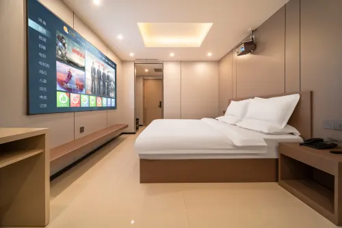 Ruiyuan Hotel (Xiya Hemei Xinyang Railway Station Branch) - Romantic