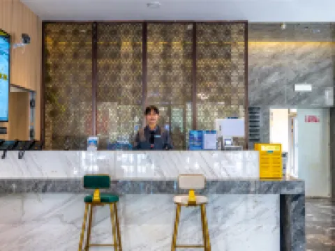 Gongliu Dieyue Hotel (People's Square) Hotels in Gongliu