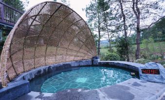 Jingshan Tianmu Hot Spring Hotel