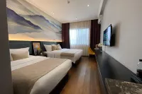 Bliss Haipai Hotel ( Guangxi University Nanning Railway Station Store)