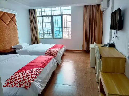 Langxin Hotel Hotels in Xinning