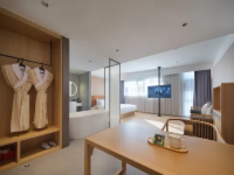 桔作飯店（鄭州經開中原福塔東地鐵站店） 花花牛配送站附近的飯店