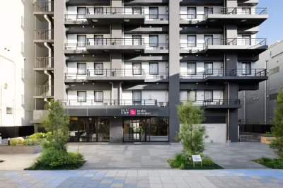 the b osaka-shinsekai 鄰近通天閣的酒店