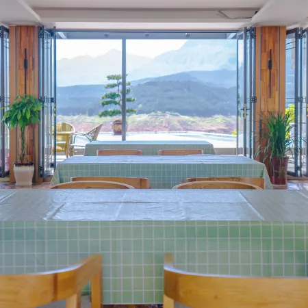 Wawushan Yunshang Peninsula Homestay (Yanuhu Branch)