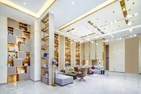 Lavande Hotel (Hanzhong Central Plaza High Speed Railway Station) - parkir