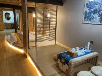 Floral Hotel · Jiangxiangtai Tea Culture Hall hotel (Huizhou Ancient City) - พร้อมระเบียง