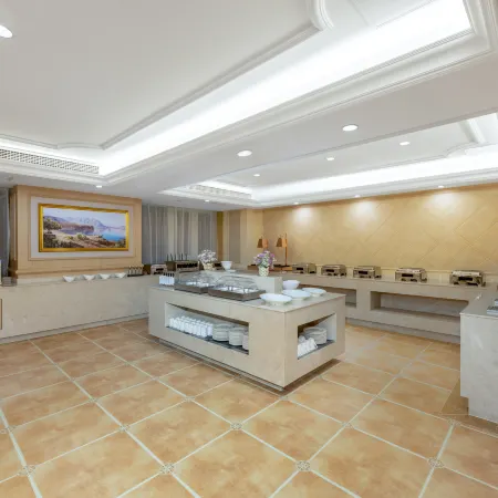 Vienna Hotel (Anqiu World Trade Center)
